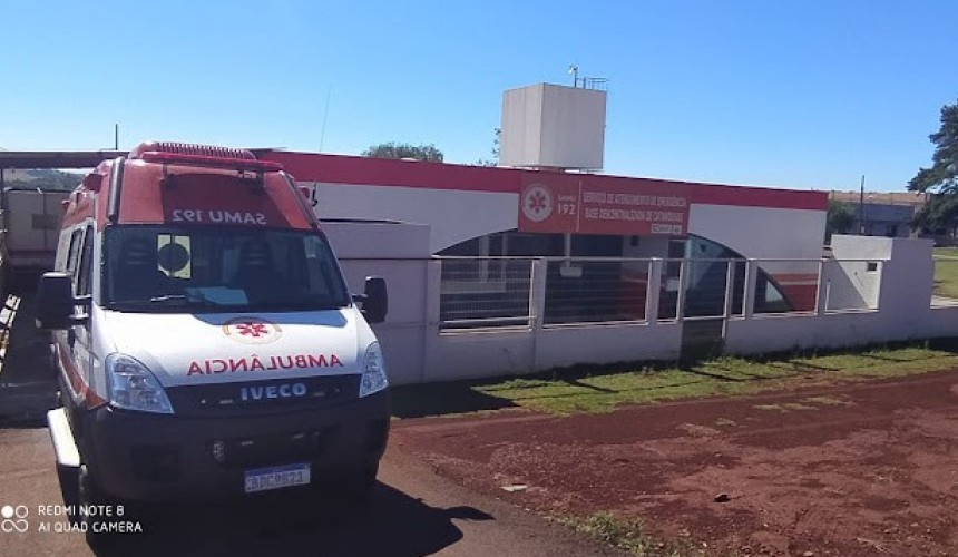 Jovem desmaia em estabelecimento comercial e é socorrida pelo SAMU no centro de Catanduvas