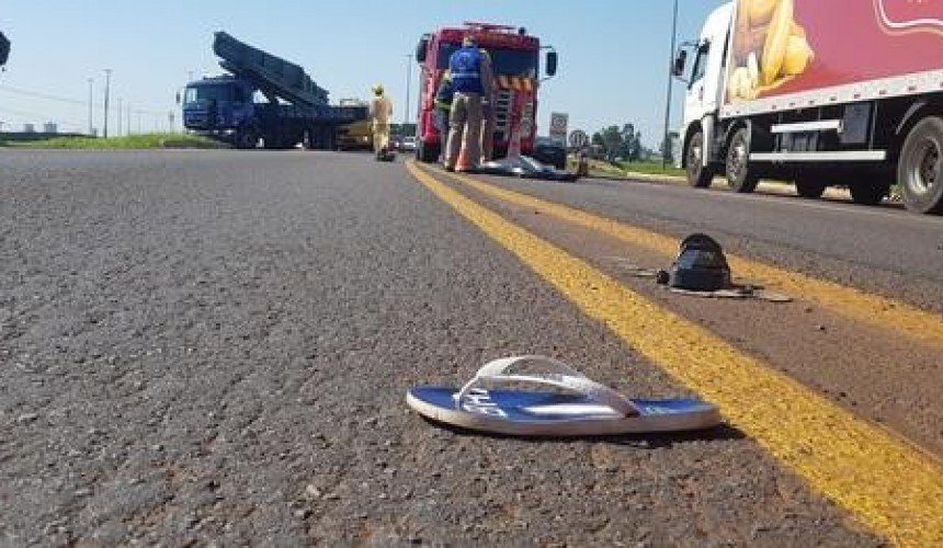 Homem morre após ser atropelado na BR-277