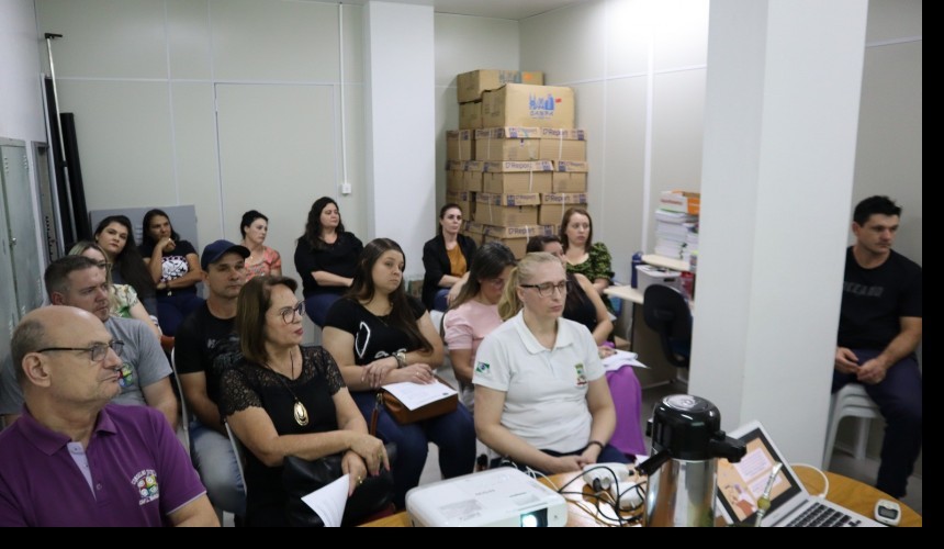 Capacitação com candidatos a Conselheiro Tutelar é realizada em Capitão