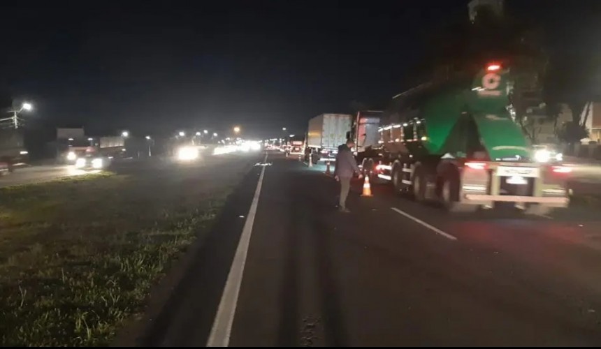 Idoso de 71 anos que tentava atravessar BR-277 morre atropelado por carro em Campo Largo