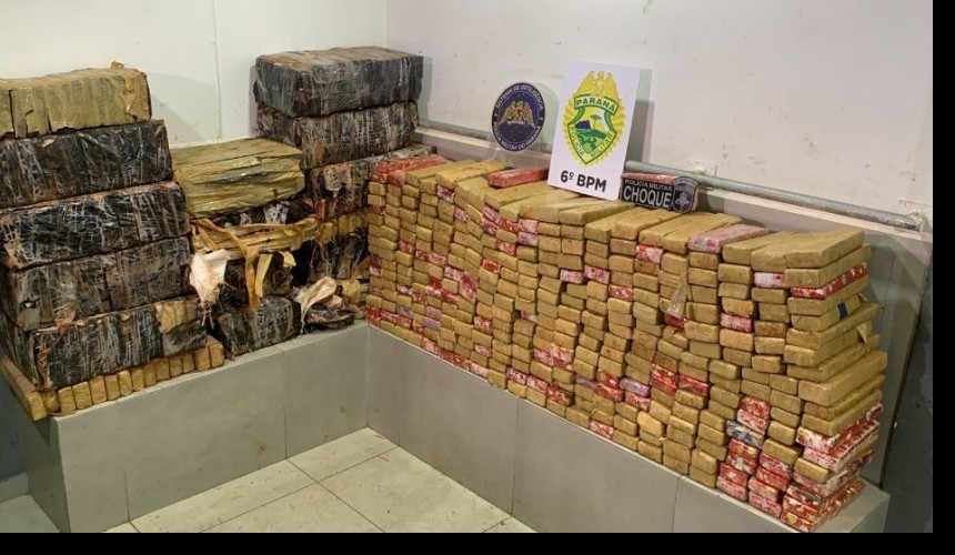 PM apreende 616 quilos de maconha após abordagem na BR 277