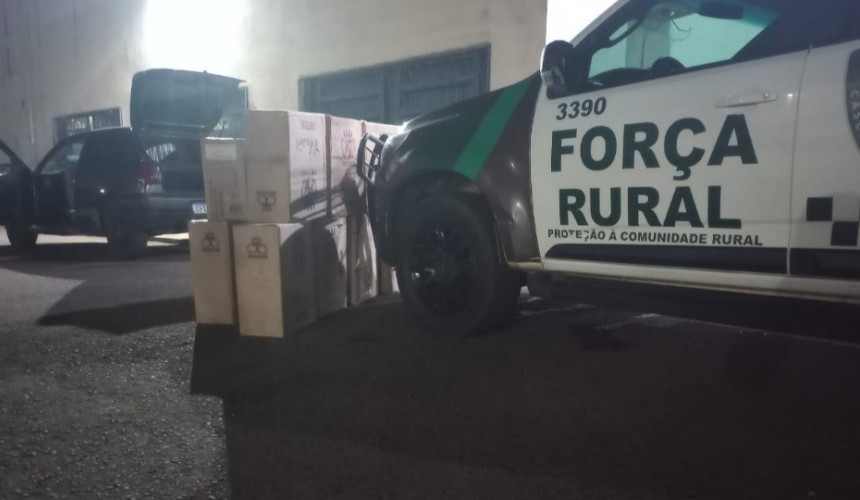 Carro carregado com cigarros é apreendido após perseguição na PR 486 em Cascavel