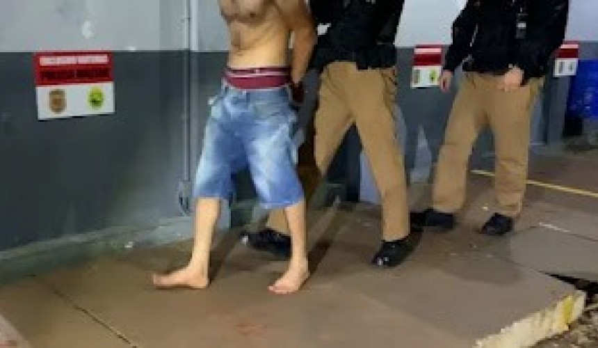 Rapaz de 28 anos é preso em Cascavel  pela Polícia Militar após agredir esposa