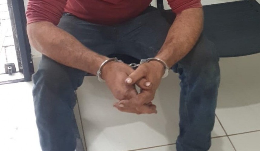 Homem com habilitação suspensa por atropelamento em Santa Lúcia foi detido embriagado em Capitão