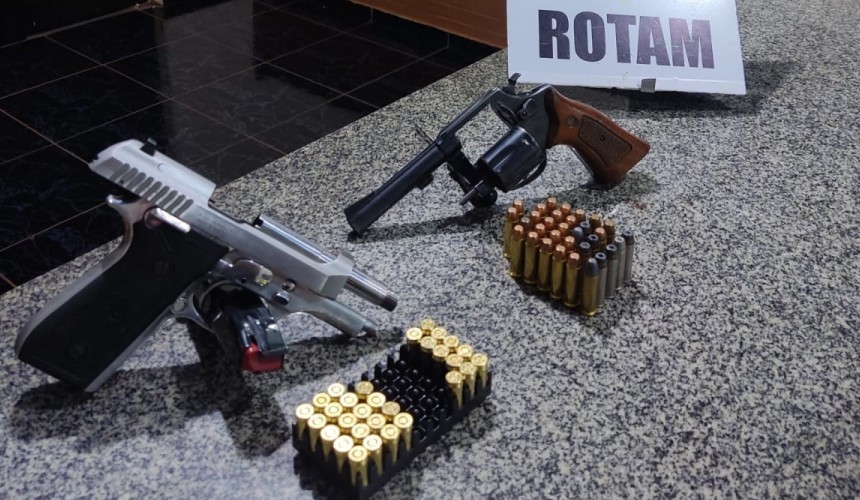 Rotam detém homem e apreende arma de fogo e munições em Santa Lúcia