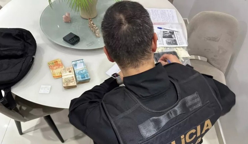 Operação investiga criminosos que utilizavam os Correios e transportadoras para despachar drogas em Cascavel