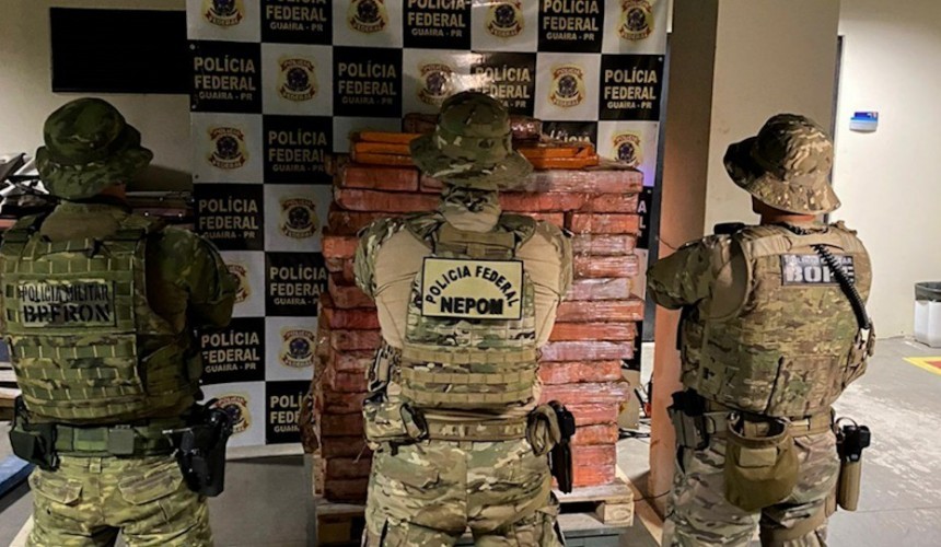 Carro carregado com mais de 1 tonelada de maconha é apreendido em Guaíra