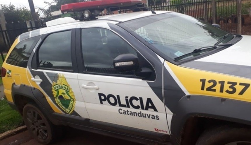 Filho é preso em flagrante após ameaçar mãe com trator em Catanduvas