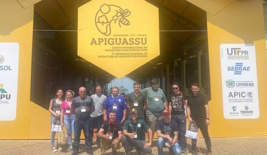 Apicultores de Capitão adquirem conhecimento ao participarem de evento sobre Apicultura e Meliponicultura
