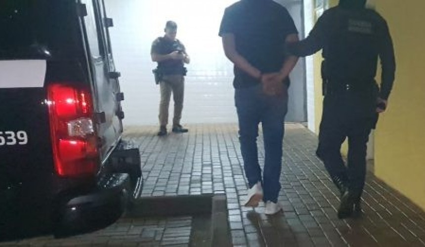 Homem ameaça a namorada e é preso pela Guarda Municipal em Cascavel