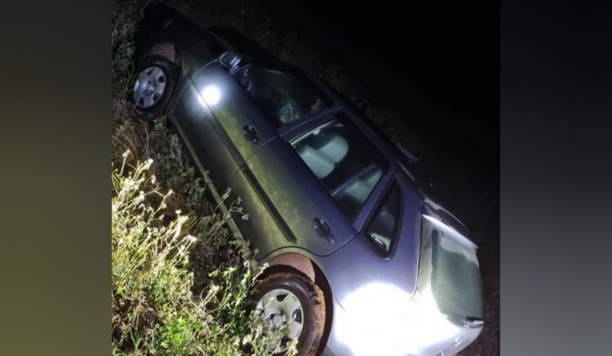 Ladrões invadem residência, ameaçam família e roubam carro, pertences e dinheiro em Planalto