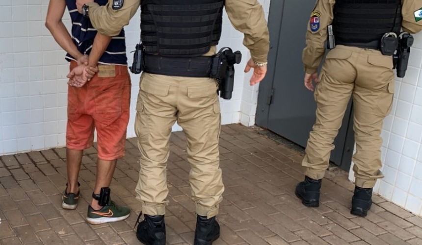 Homem é preso por ameaçar a ex-esposa em Cascavel