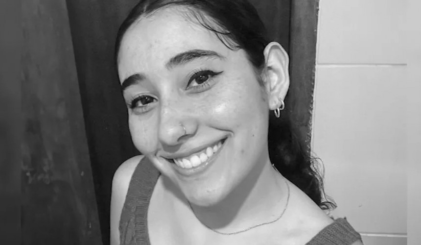 Jovem morre atropelada por caminhão na véspera do casamento e é sepultada vestida de noiva no Paraná