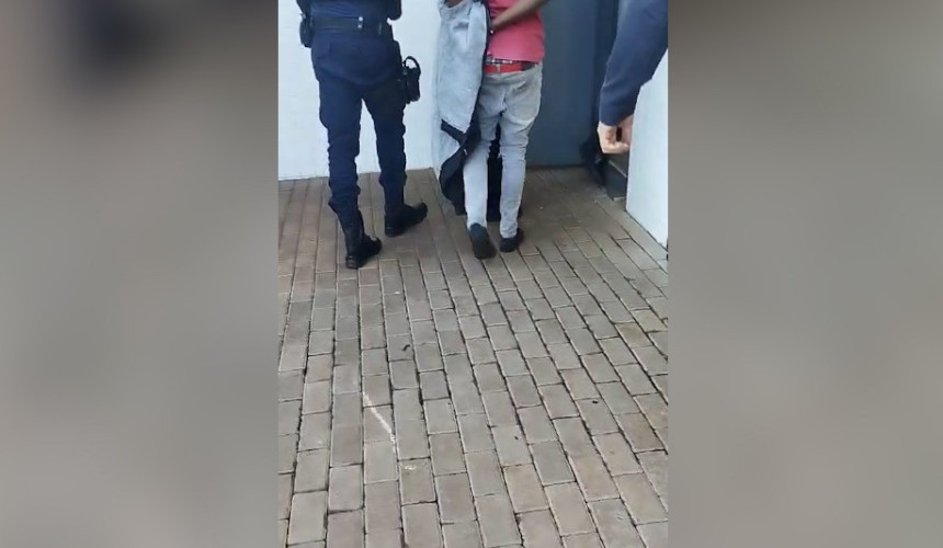 Casal é preso após agredir mulher haitiana em Cascavel