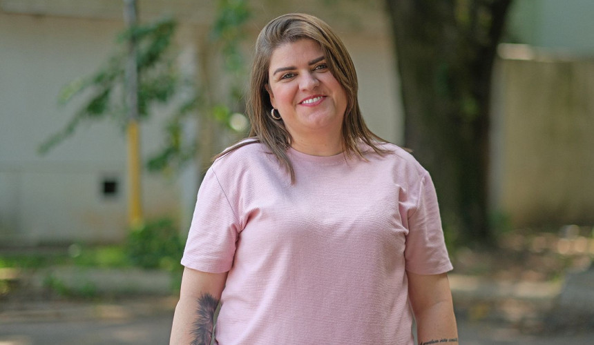 Colaboradora Tatiane Maistrelo destaca valorização da carreira na Sicredi Fronteiras