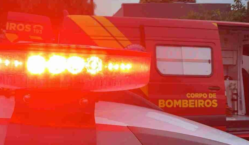 Homem morre após cair do estribo de caminhonete em Foz do Iguaçu